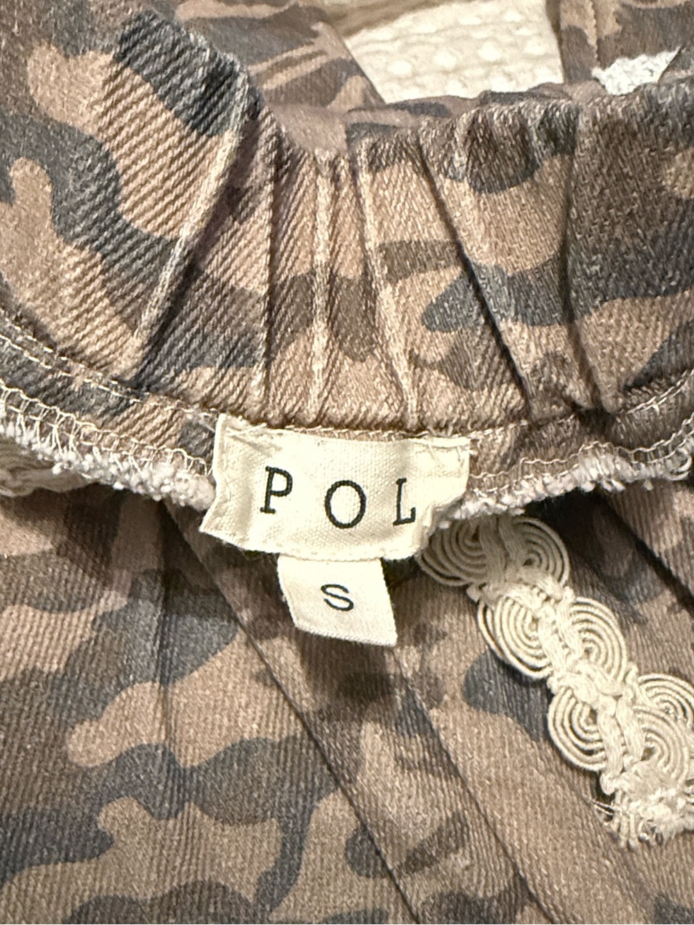 POL Camouflage Calalou Crochet Patchwork Jogger Pants S - Picture 8 of 8